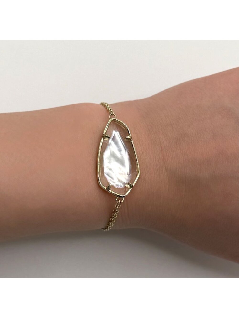 Kendra Scott Gold Tone White Mother Of Pearl Adjustable Bracelet